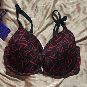 Black and Red Heart Print Bra